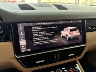 Porsche Cayenne 2021