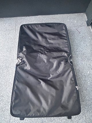 Mala de viagem Samsonite preta e castanha