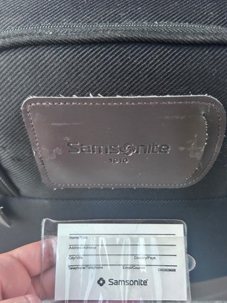 Mala de viagem Samsonite preta e castanha