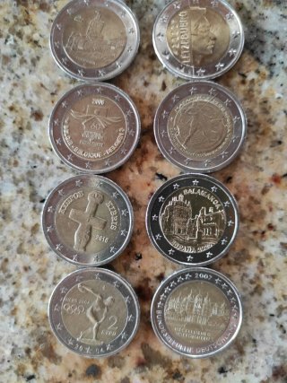 Lote 8 monedas 2 euros conmemorativas