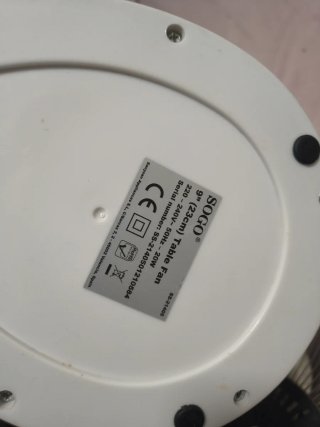 2 ventiladores pequeños