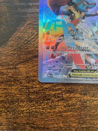 Mega Lucario EX 179/132 Carta Inglese