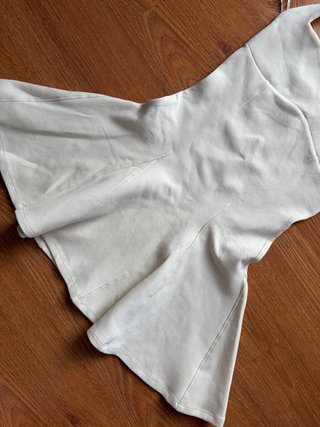 Vestido Zara color crema