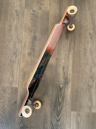 Longboard Negro con Ruedas Marrones