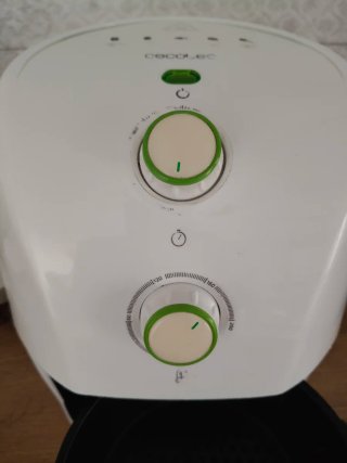Cecotec Freidora Aire Pequeña Blanca