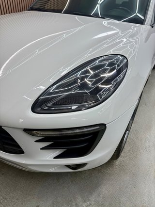 Porsche Macan S