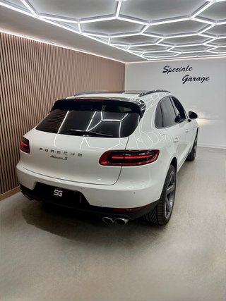 Porsche Macan S