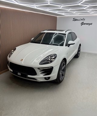 Porsche Macan S