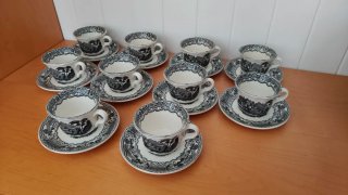 Juego 10 Tazas y 10 Platos La Cartuja