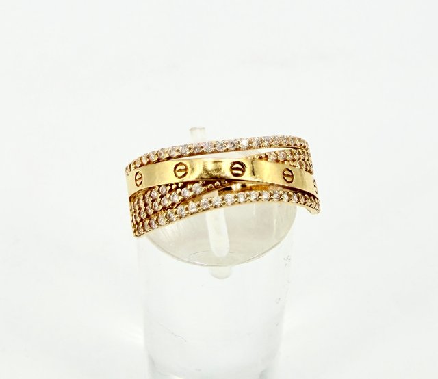Anillo de oro de 18k circonitas, 3.09 g, T-21.