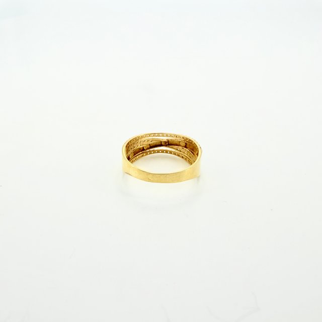 Anillo de oro de 18k circonitas, 3.09 g, T-21.