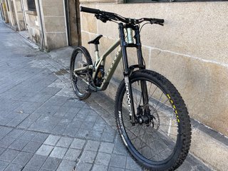 COMMENCAL SUPREME V5