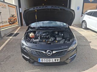 OPEL Astra 1.4T SHT Business Elegance CVT ST 2022