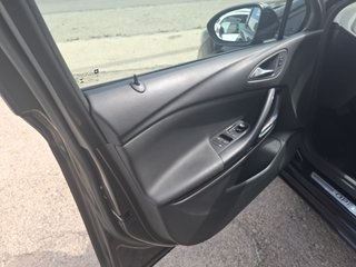 OPEL Astra 1.4T SHT Business Elegance CVT ST 2022