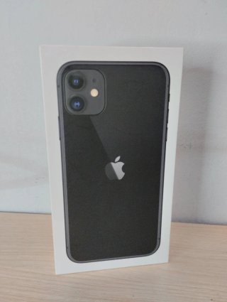 Set di accessori iPhone 11 Nero