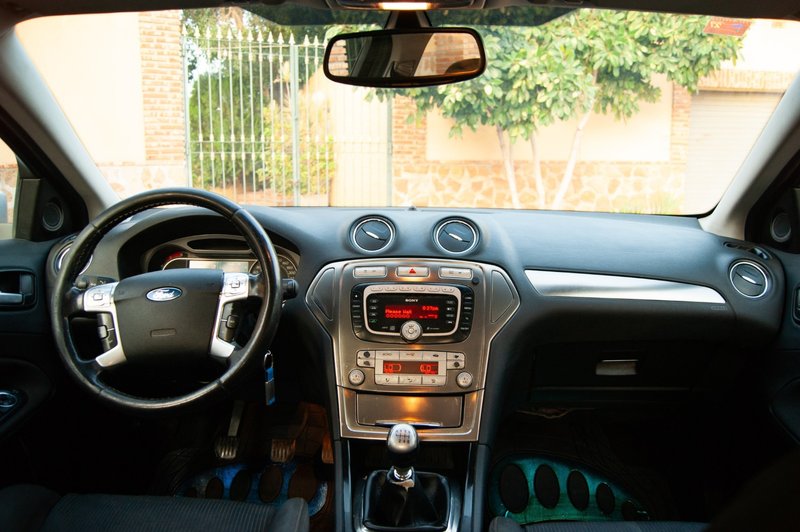 Ford Mondeo 2.0 TDCi Titanium 4p / 5p 2008, foto 10
