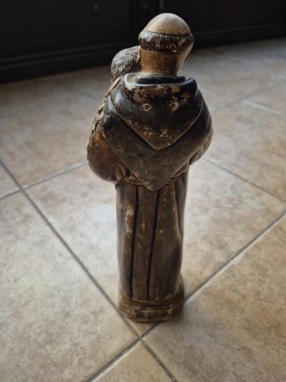 Figura de San Antonio de Padua de escayola