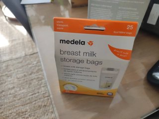 Sacaleches eléctrico Medela Swing + pack 25 bolsas
