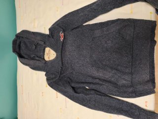 Jersey Hollister Gris con Capucha Talla M