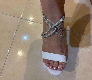 Sandalias blancas tacón plataforma strass