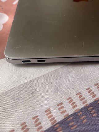 MacBook Pro 13 2016 2 porte Thunderbolt 3