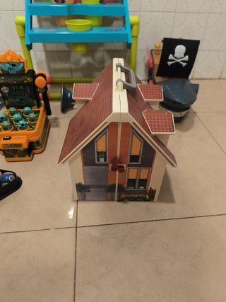 Lote de juguetes: casa, barco, etc.
