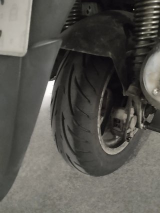 Moto revisada,con papeles,y la ITV recién pasada