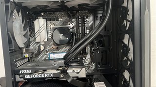 PC CompletoRTX 5060+monitor 200hz+garantia 3 años