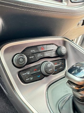 DODGE CHALLENGER GT 2021