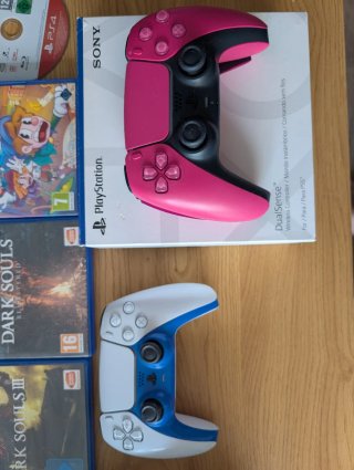 PS5 con lector + PS Portal + 2 Mandos + 7 Juegos