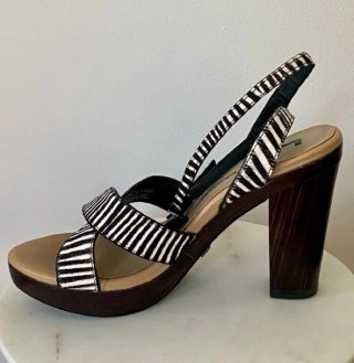 Sandalias Adolfo Domínguez Talla 38 Cebra