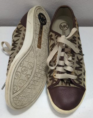 Zapatillas Michael Kors Monograma MK talla 38,5