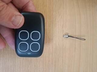 Mando Garaje Universal 433,92 MHz 4 Botones