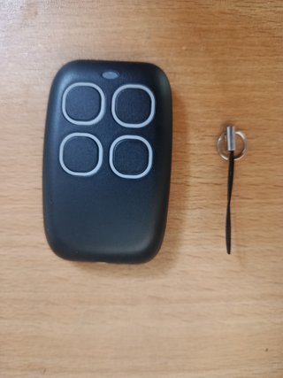 Mando Garaje Universal 433,92 MHz 4 Botones