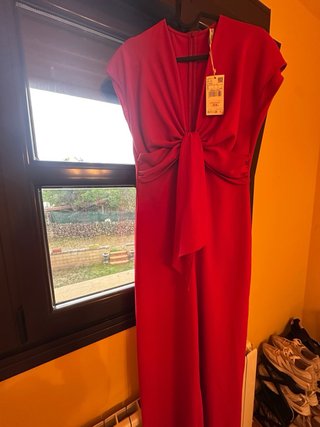 Mono rojo Mango invitada Talla S