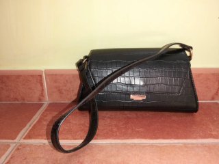Bolso de fiesta dorado con cadena