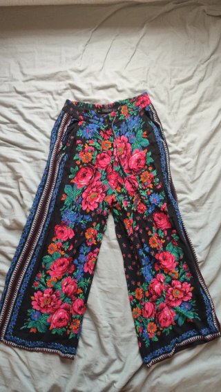 Pantalones Zara Culotte Estampados Talla XS