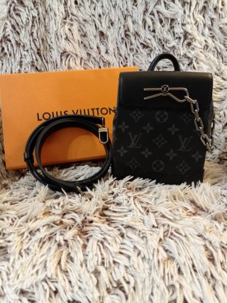 Bolso Louis Vuitton Hombre Negro Marrón