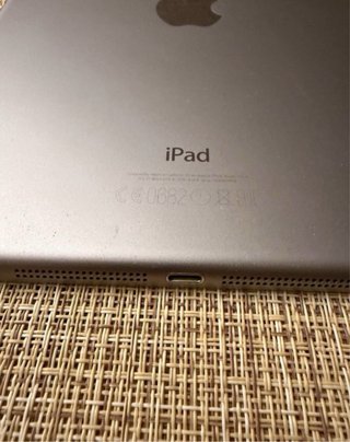 Apple iPad Air 1 nero