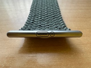 Apple Watch 45mm. Olive Braided Loop 11