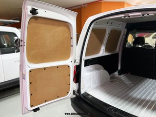 VOLKSWAGEN CADDY 2.0 TDI FURGO, 2 AÑOS DE GARANTIA