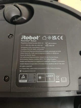 Roomba 105 Combo Robot - Nuevo (sin depósito)