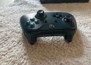 Xbox One S Verde + 2 Giochi