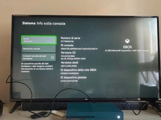 Xbox One S Verde + 2 Giochi