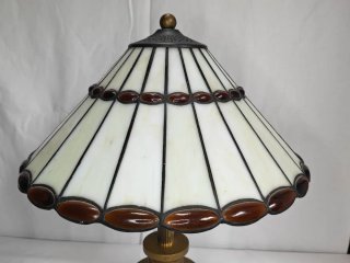 Lampada da tavolo stile Liberty