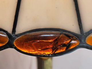 Lampada da tavolo stile Liberty