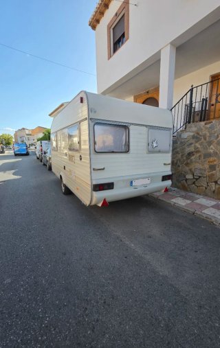 Caravana Aventó TLH 420 Luxe de -750kg ficha verde