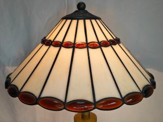 Lampada da tavolo stile liberty