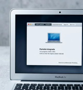 MacBook Air 13 i5 / 8GB RAM / 128GB