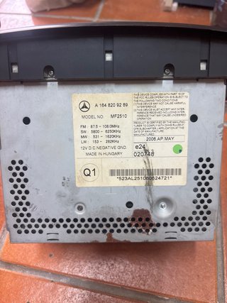 Radio Mercedes MF2510
